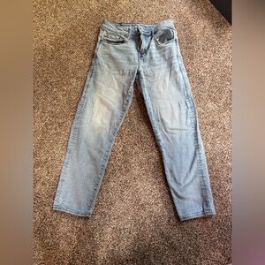 American Eagle Outfitters Men's Faded Blue Straight Jeans
